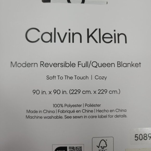 Calvin Klein Modern Reversible Full/Queen Blanket  Soft & Cozy 90"x90" Lush Grey - Picture 5 of 10